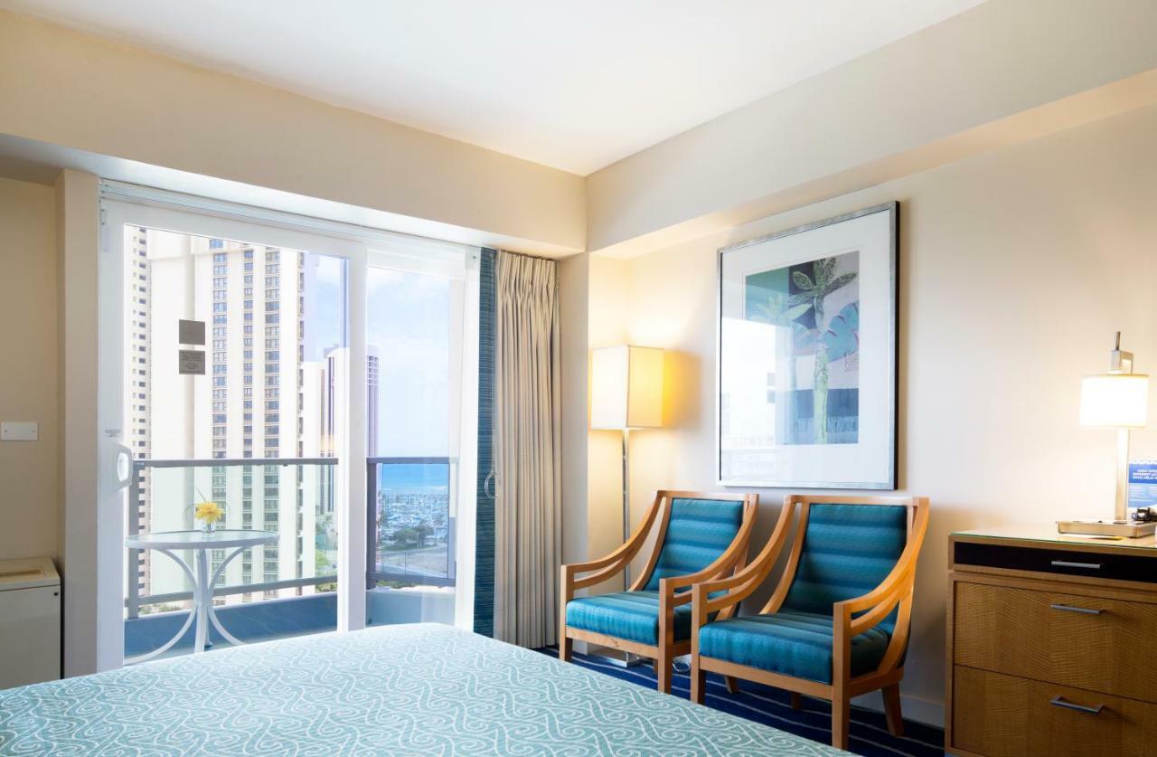 Studio At Ala Moana With Ocean Views Apartamento Honolulu Exterior foto