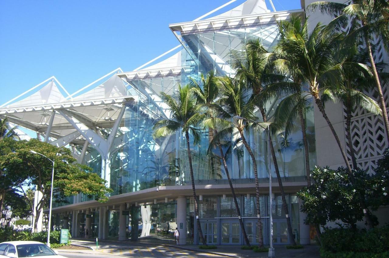 Studio At Ala Moana With Ocean Views Apartamento Honolulu Exterior foto