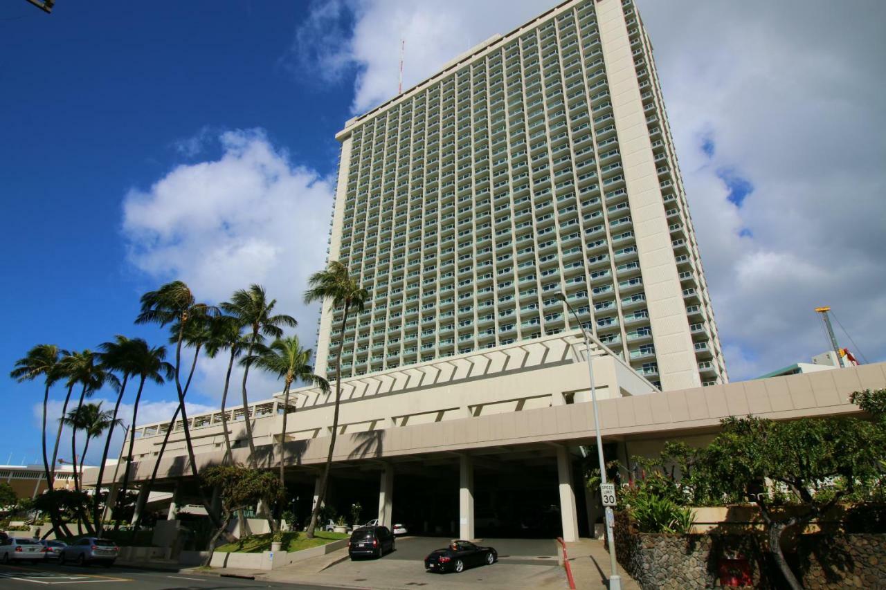Studio At Ala Moana With Ocean Views Apartamento Honolulu Exterior foto