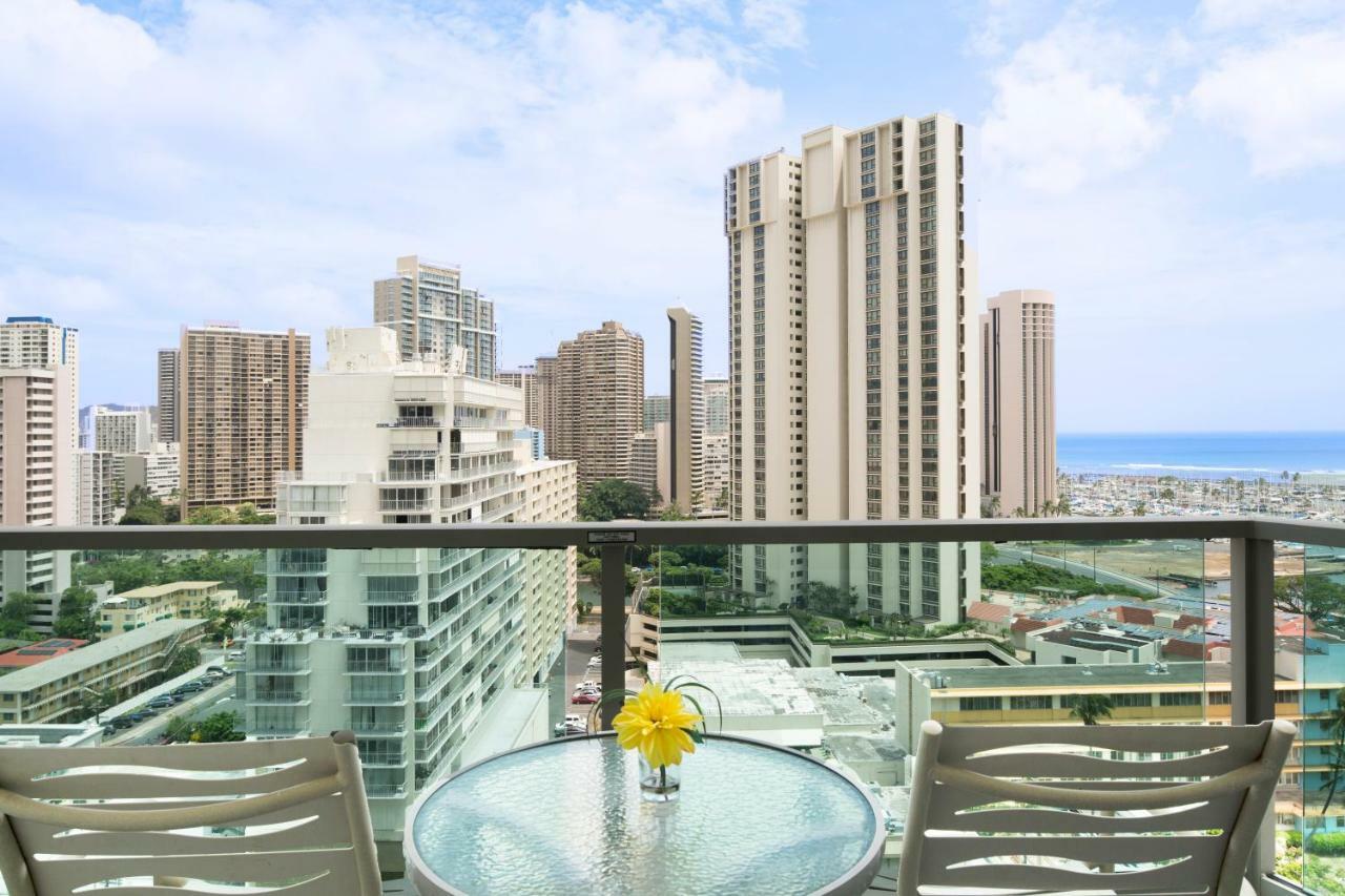 Studio At Ala Moana With Ocean Views Apartamento Honolulu Exterior foto