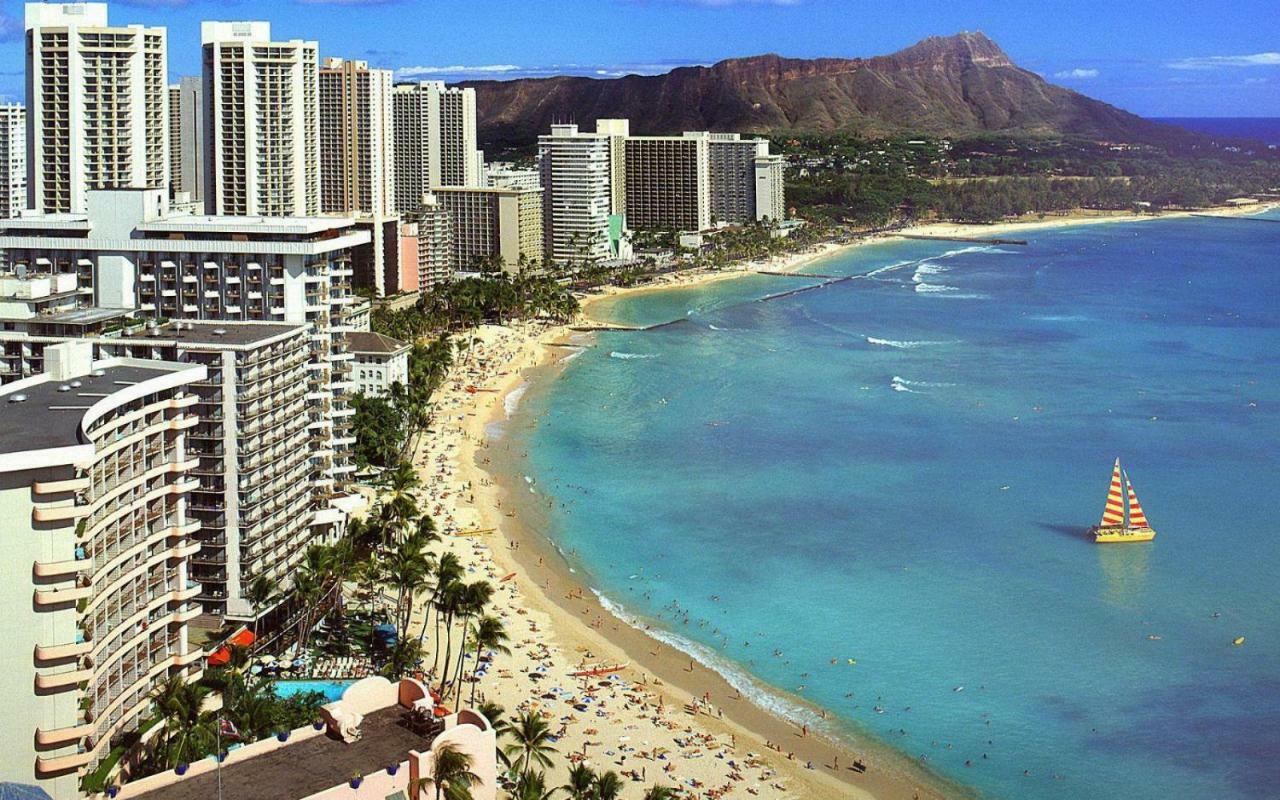Studio At Ala Moana With Ocean Views Apartamento Honolulu Exterior foto