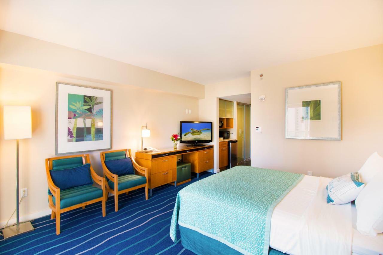 Studio At Ala Moana With Ocean Views Apartamento Honolulu Exterior foto